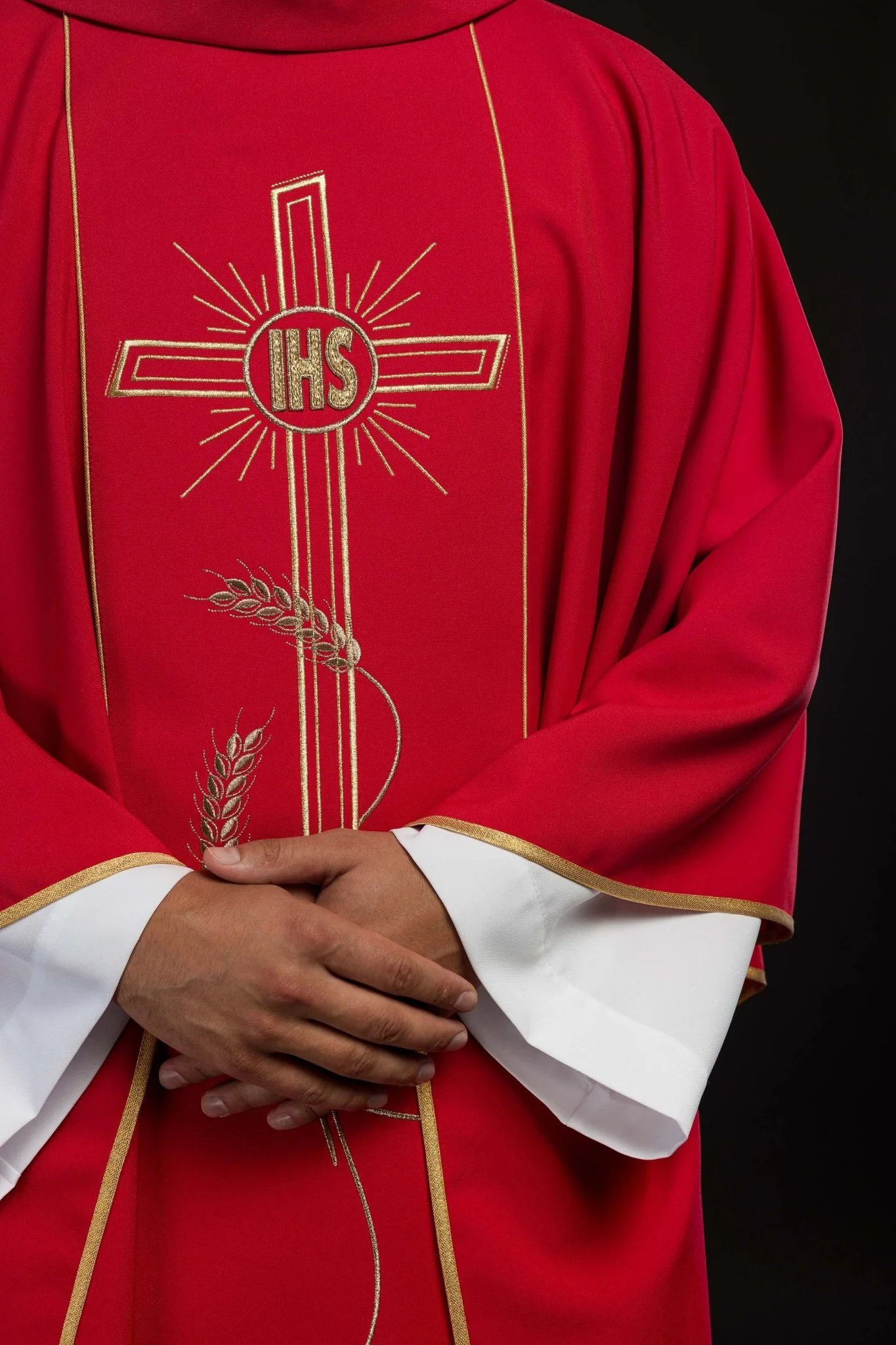 Red chasuble with embroidered Cross IHS symbol - Image 4