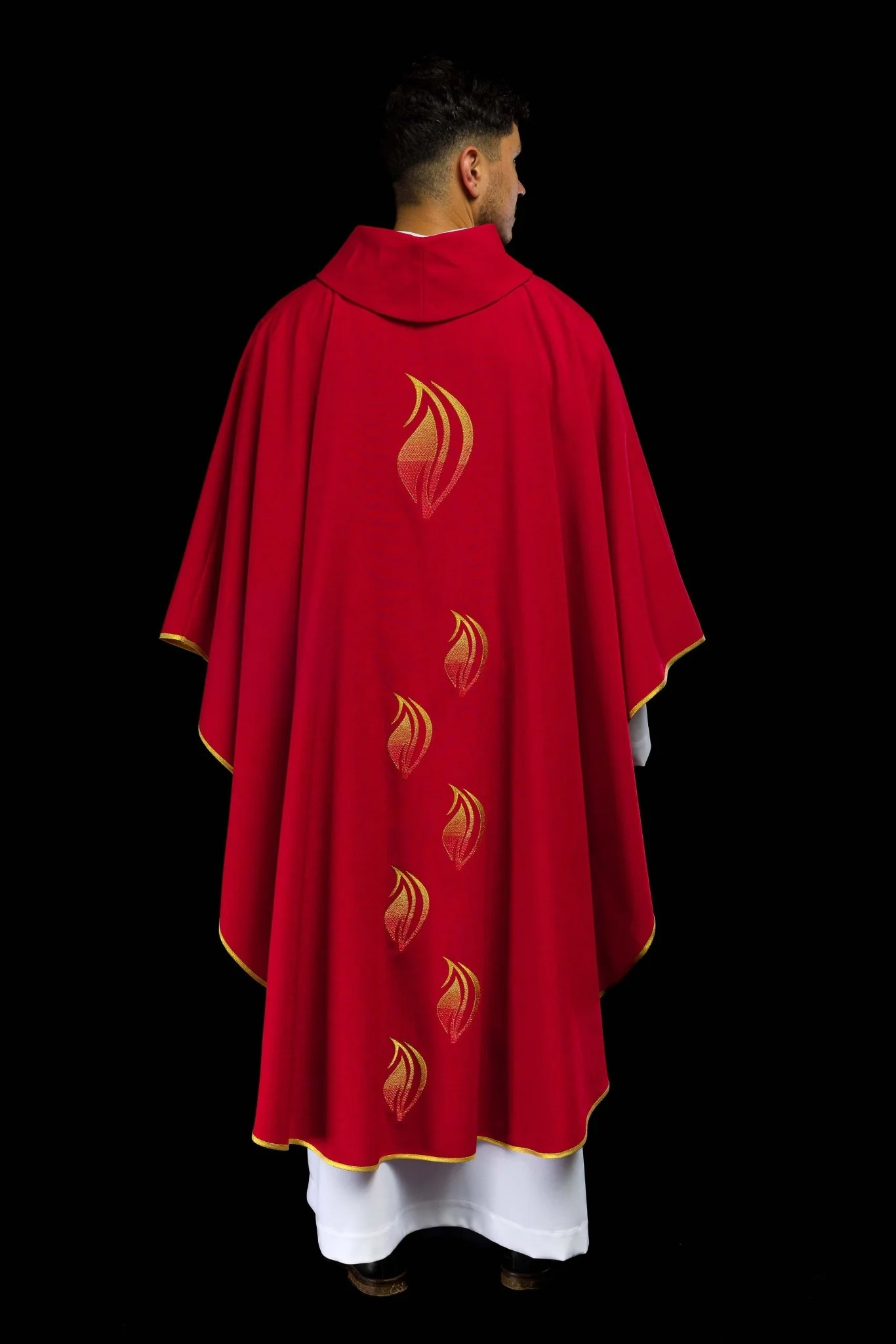 Red Chasuble with embroidery of the Holy Spirit and the Cross - Image 7