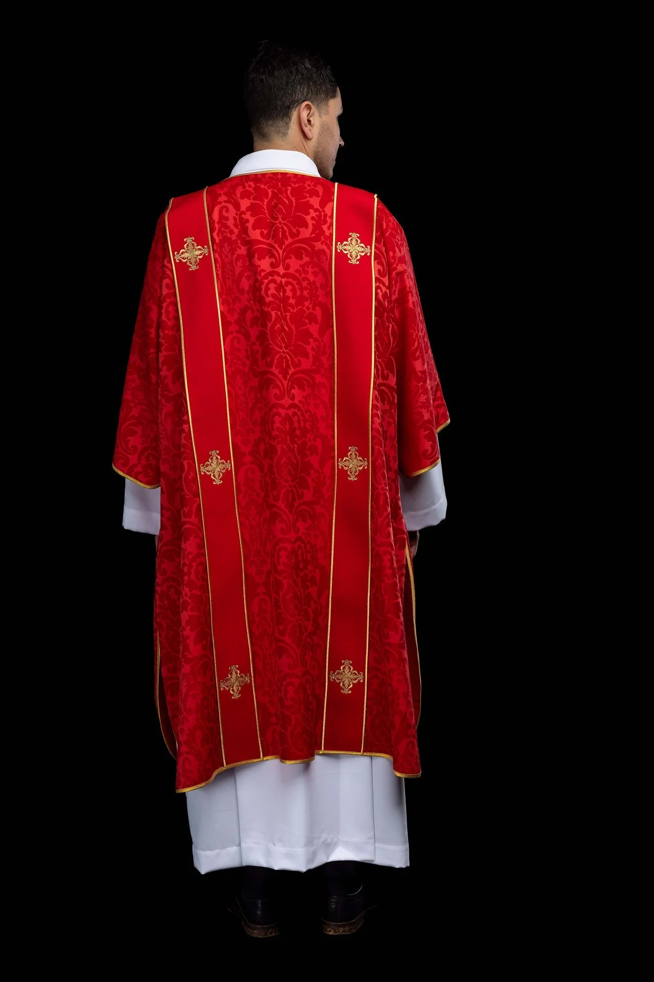 Red dalmatic in jacquard with bands and embroidered gold crosses - Image 6