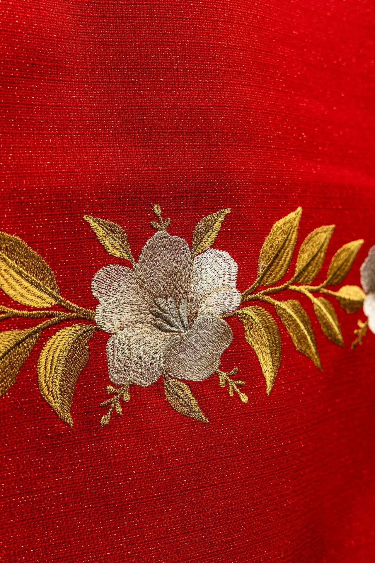 Red embroidered lectern cloth with the symbol of the dove and flames - Image 3