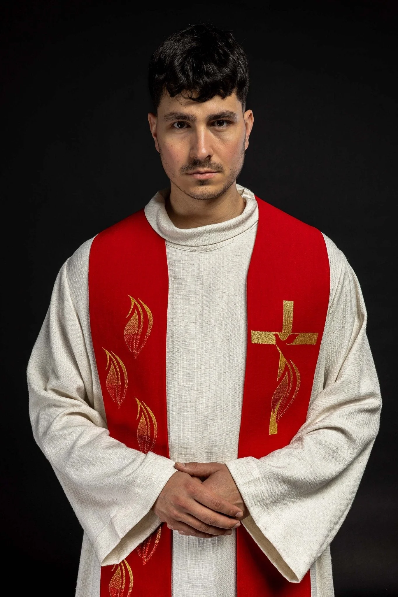 Red stole with embroidered Holy Spirit, cross, and tongues of fire - Image 2