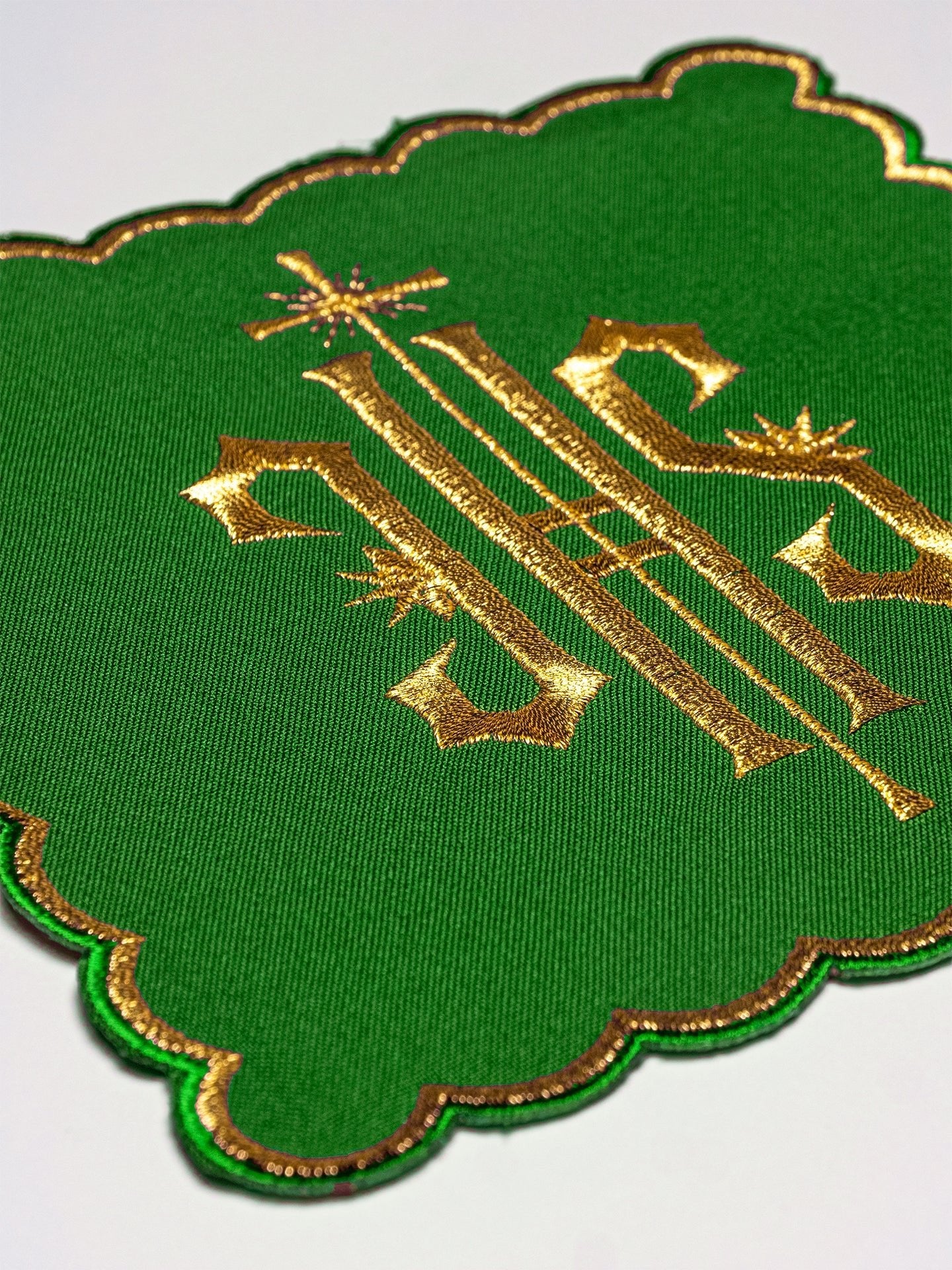 Set of palls with the IHS symbol in four liturgical colors - Image 2