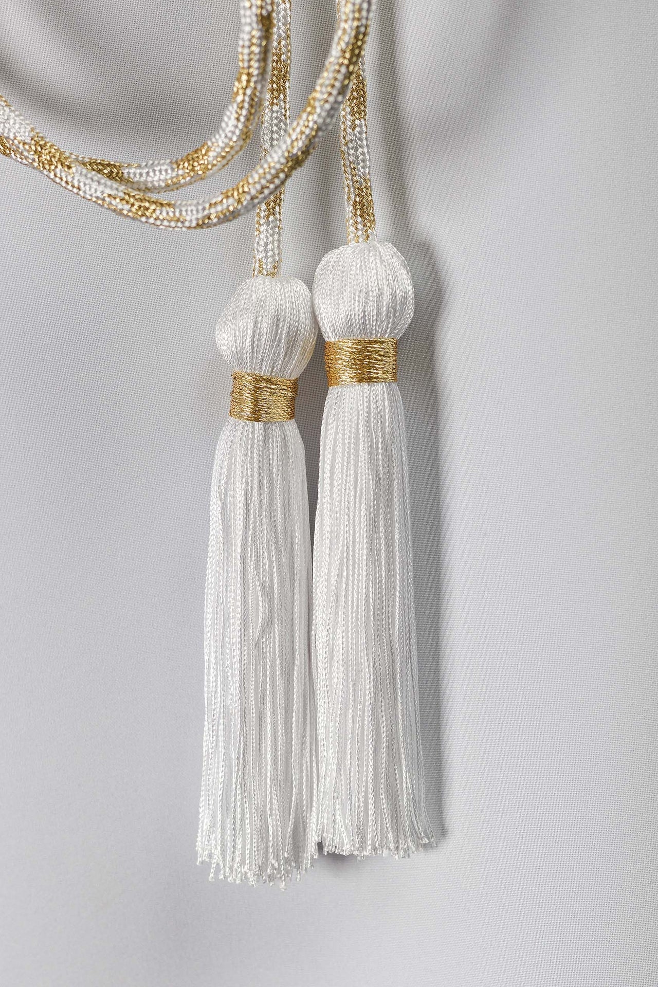 White and Gold Liturgical Cincture - Image 3