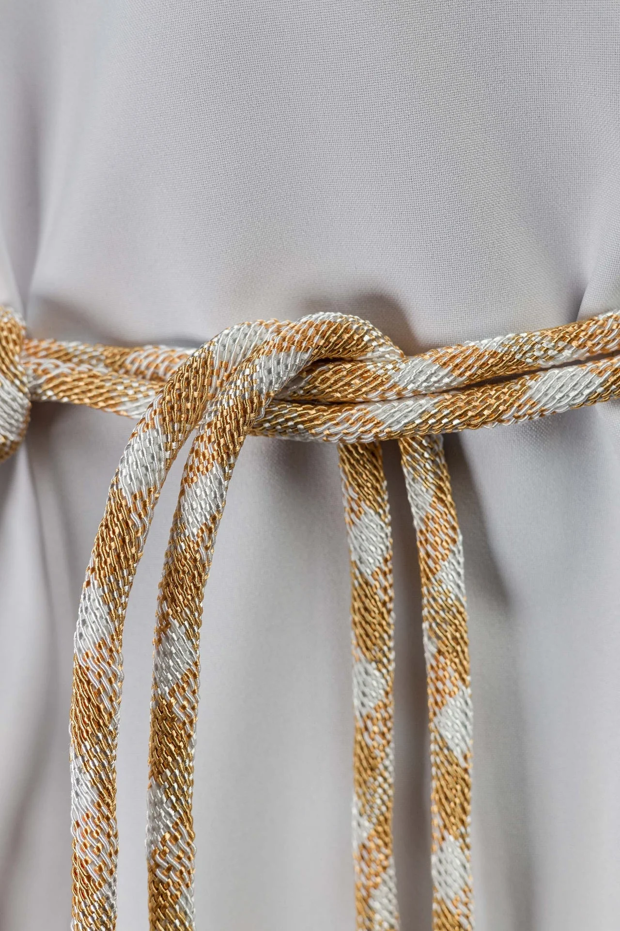 White and Gold Liturgical Cincture Premium - Image 4